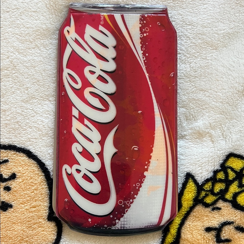 Limited edition Coca-Cola Red and White Can note and pen holder